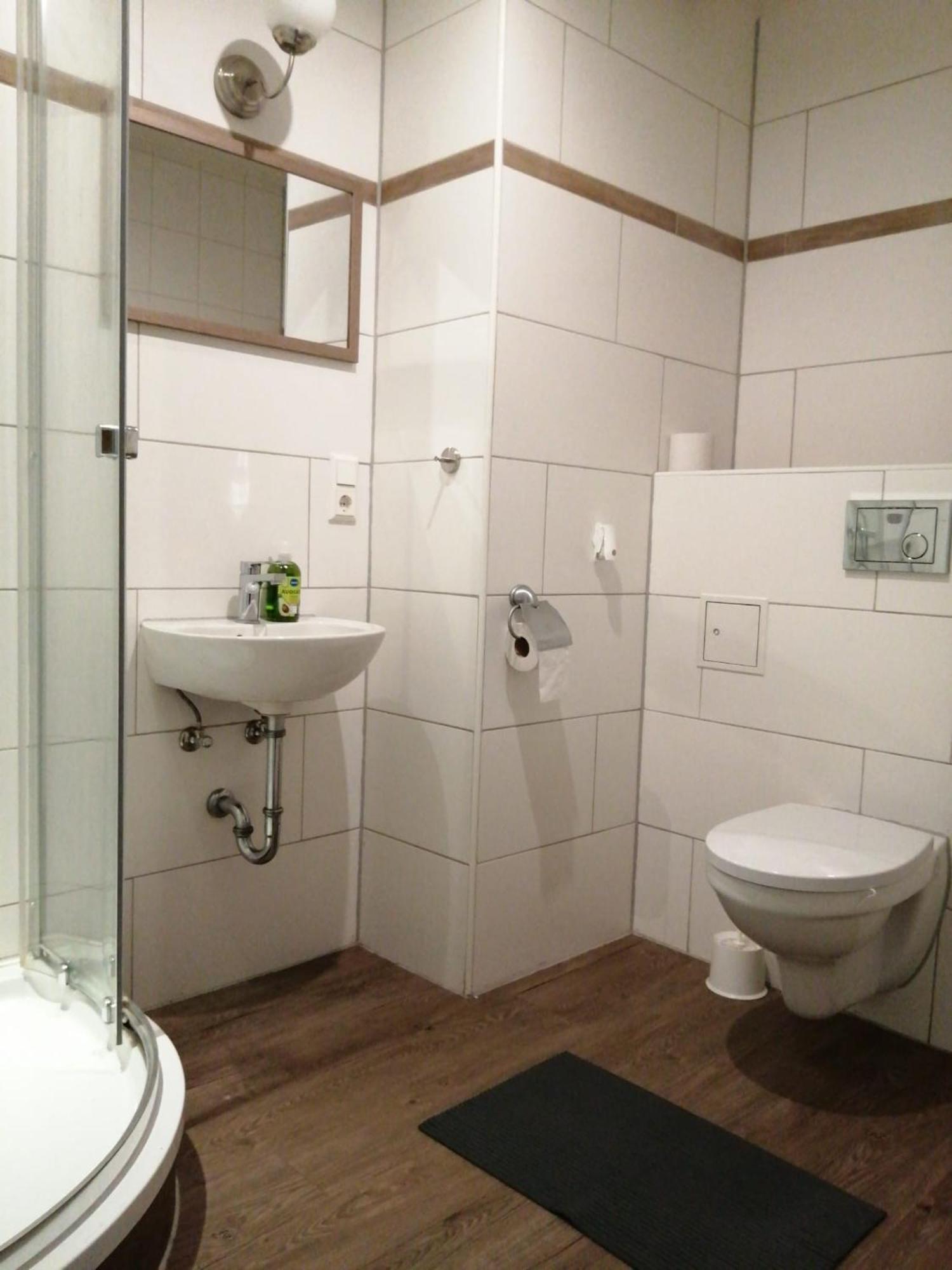 באד פריינוואלדה Hotel-Garni "Zum Loewen" מראה חיצוני תמונה